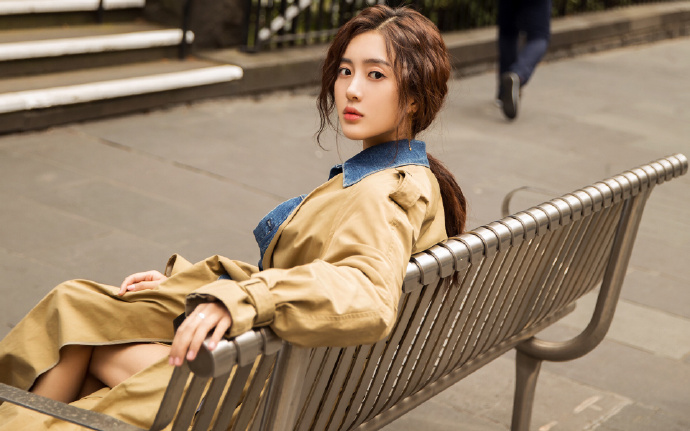 昆明机场通报一航班起落架受损：启动预案，机上旅客安全离机